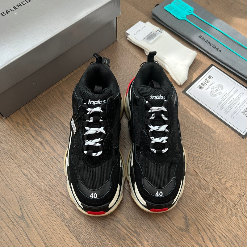 BALENCIAGA SHOES 1.1 PREMIUM