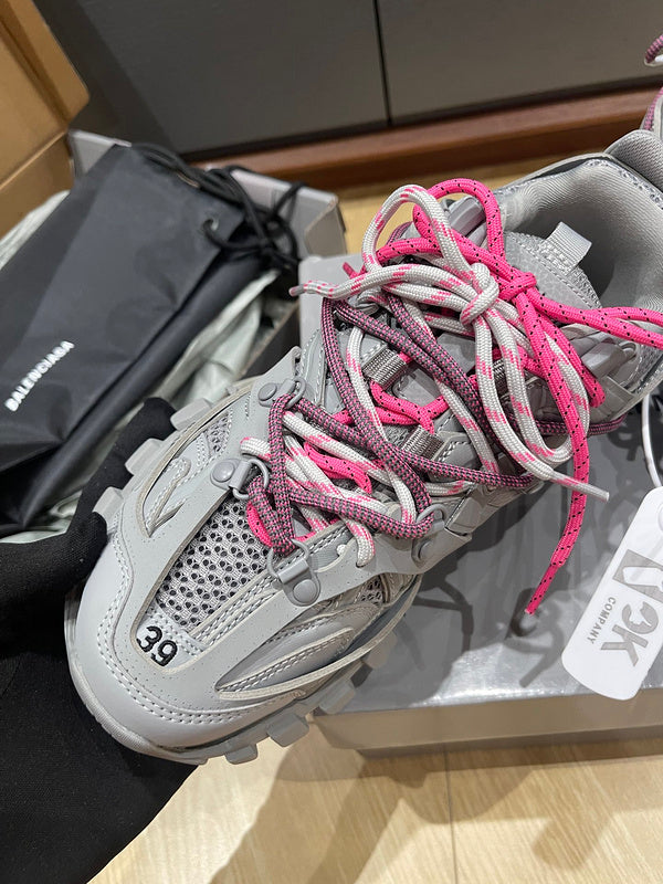 BALENCIAGA SHOES 1.1 PREMIUM