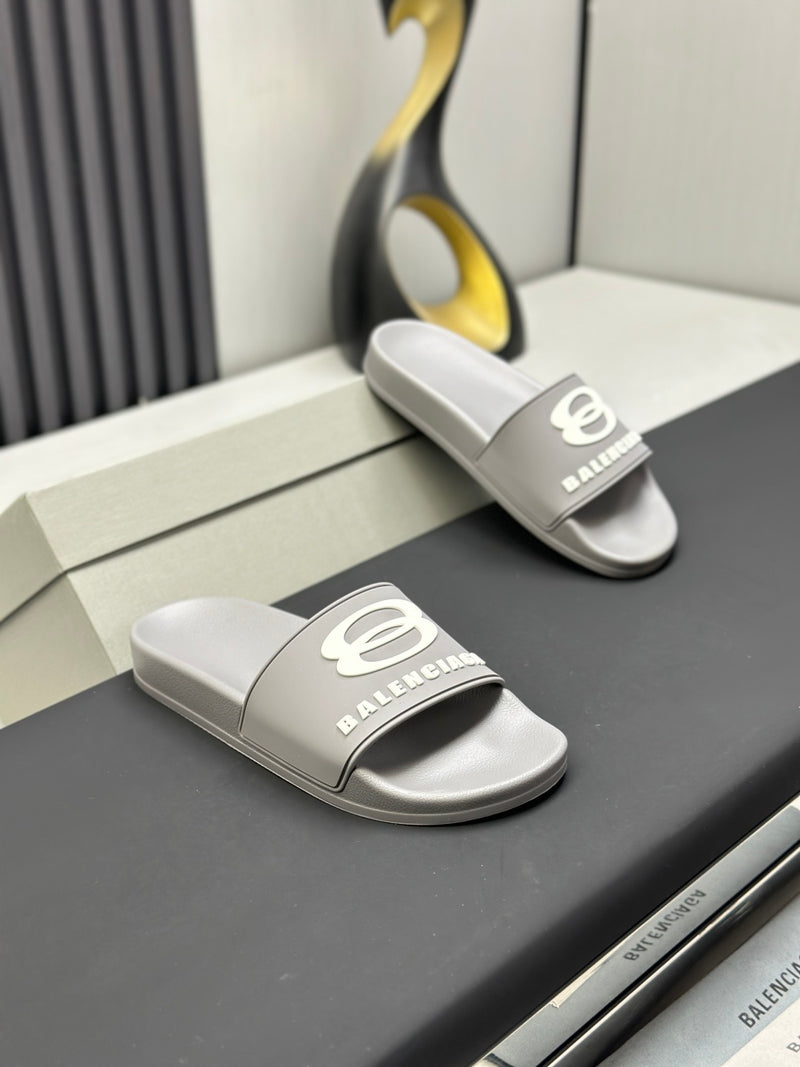 BALENCIAGA SHOES 1.1 PREMIUM