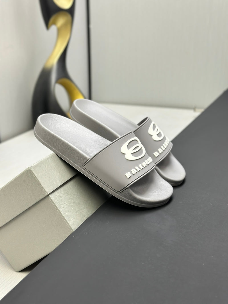 BALENCIAGA SHOES 1.1 PREMIUM
