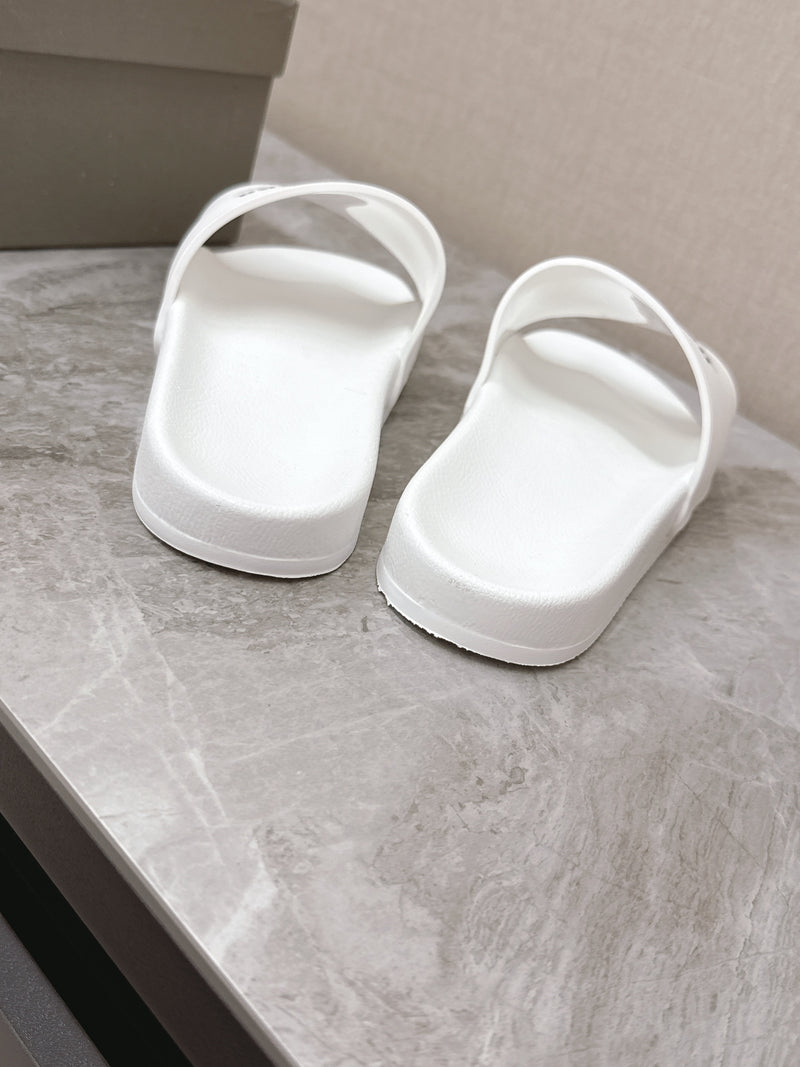 BALENCIAGA SHOES 1.1 PREMIUM