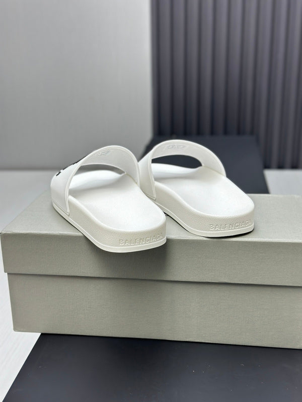 BALENCIAGA SHOES 1.1 PREMIUM
