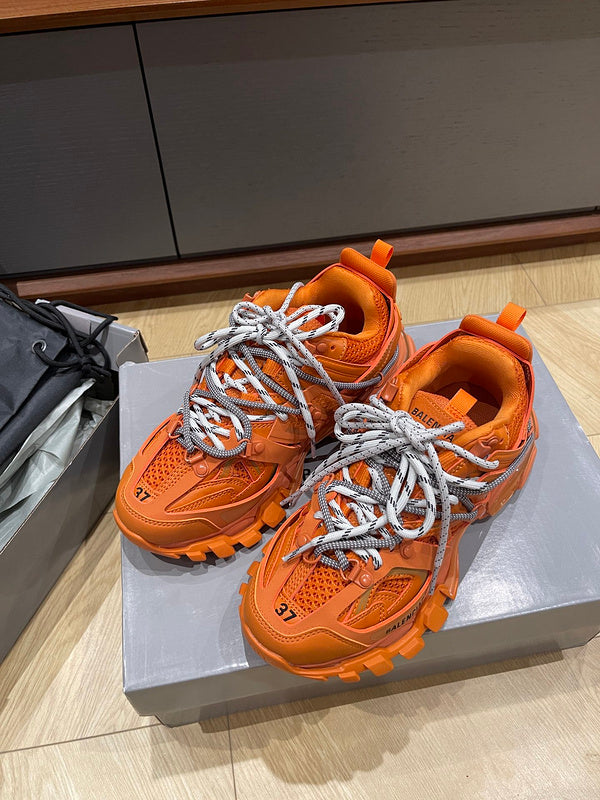 BALENCIAGA SHOES 1.1 PREMIUM