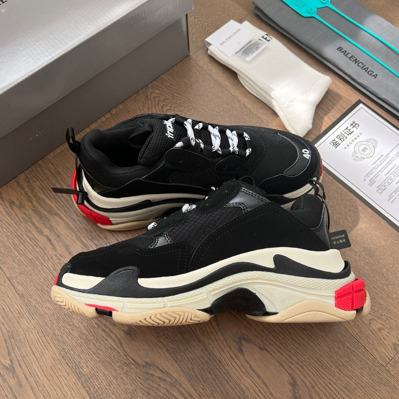 BALENCIAGA SHOES 1.1 PREMIUM