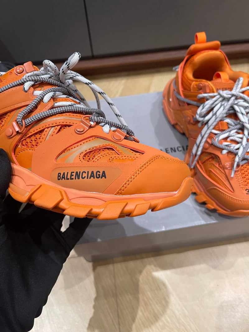 BALENCIAGA SHOES 1.1 PREMIUM