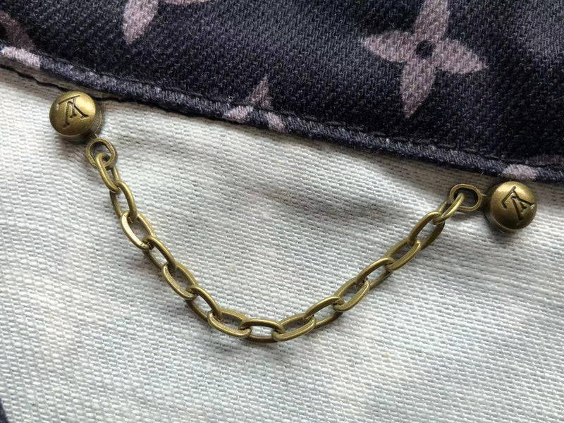 LOUIS VUITTON SUIT PREMIUM 1.1