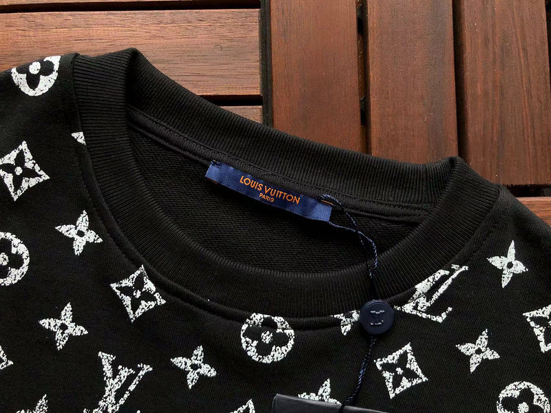 LOUIS VUITTON HOODIE PREMIUM 1.1