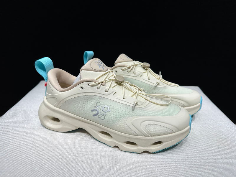 ON CLOUD SHOES PREMIUM 1.1