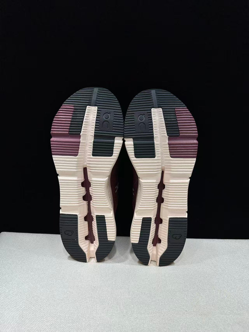 ON CLOUD SHOES PREMIUM 1.1