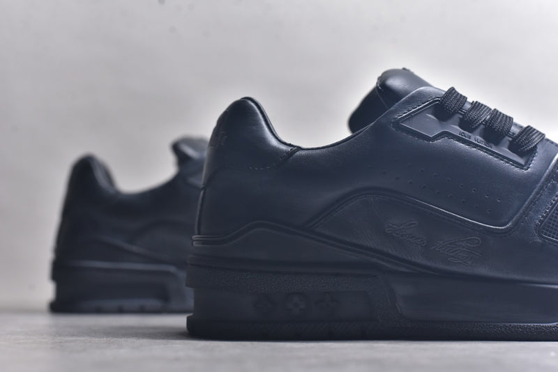 LOUIS VUITTON RUNNERS PREIUM 1.1 SHOES