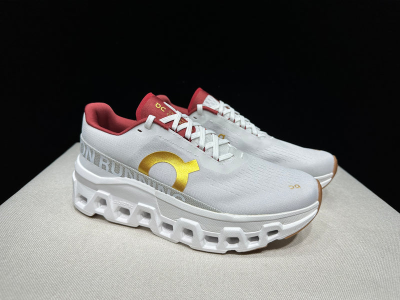 ON CLOUD SHOES PREMIUM 1.1