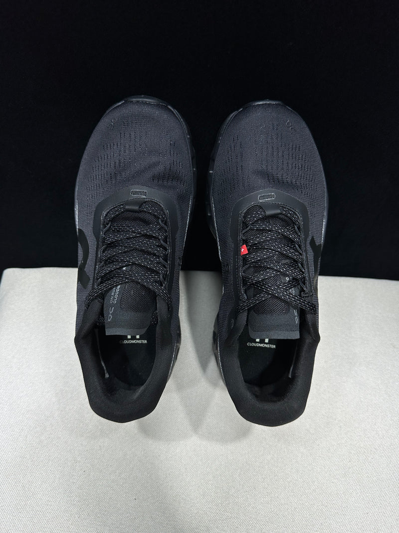 ON CLOUD SHOES PREMIUM 1.1