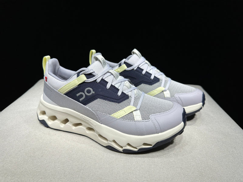 ON CLOUD SHOES PREMIUM 1.1