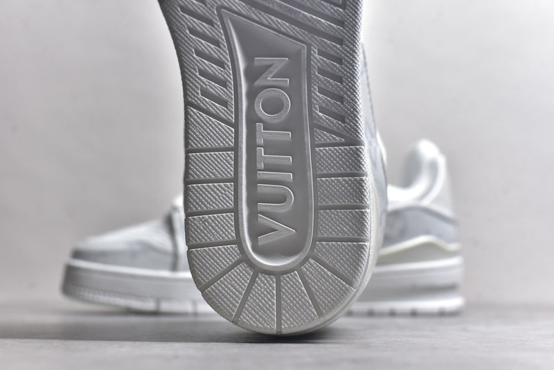 LOUIS VUITTON RUNNERS PREIUM 1.1 SHOES