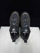 ON CLOUD SHOES PREMIUM 1.1