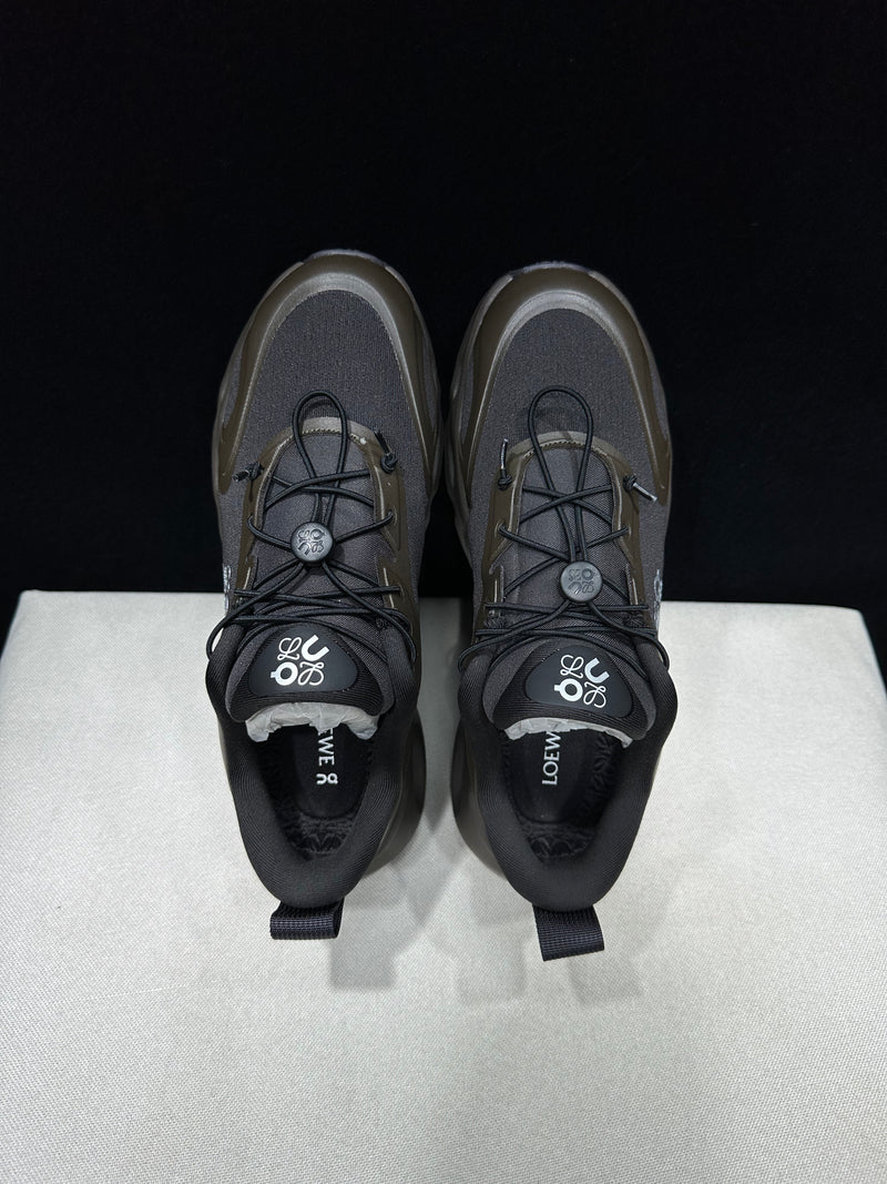 ON CLOUD SHOES PREMIUM 1.1