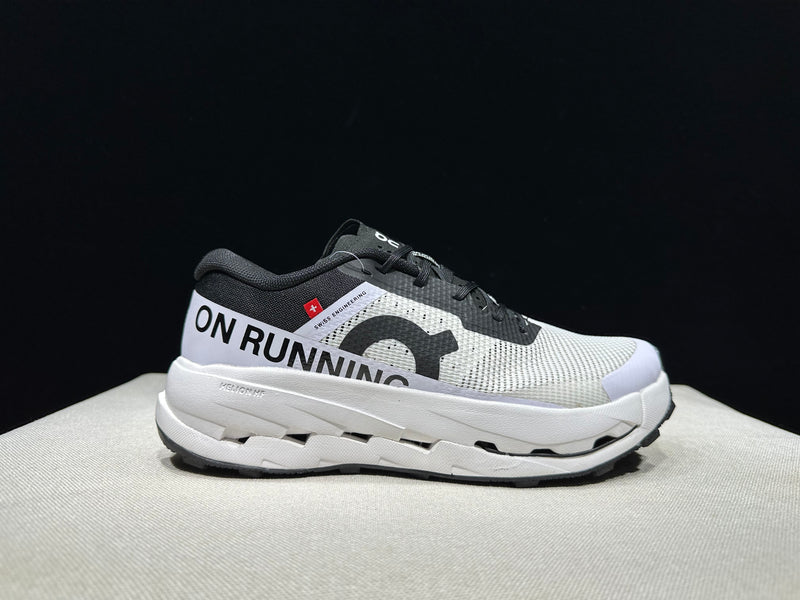 ON CLOUD SHOES PREMIUM 1.1