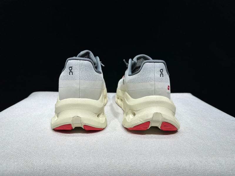 ON CLOUD SHOES PREMIUM 1.1