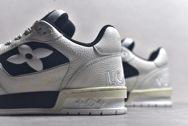 LOUIS VUITTON RUNNERS PREIUM 1.1 SHOES