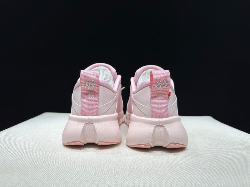 ON CLOUD SHOES PREMIUM 1.1