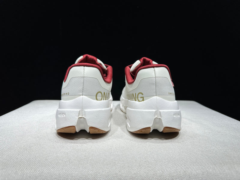 ON CLOUD SHOES PREMIUM 1.1