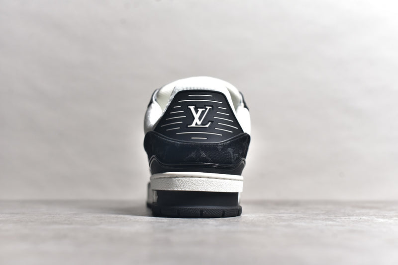 LOUIS VUITTON RUNNERS PREIUM 1.1 SHOES
