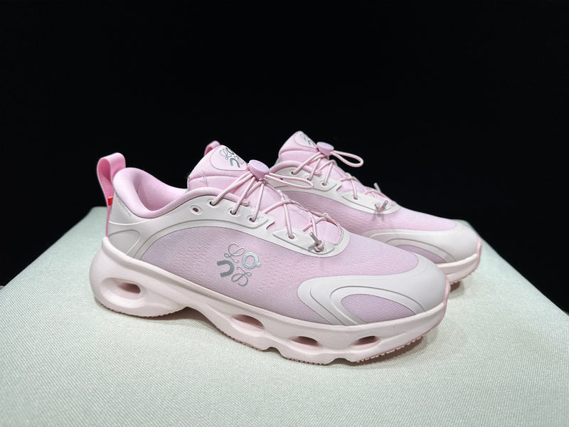 ON CLOUD SHOES PREMIUM 1.1