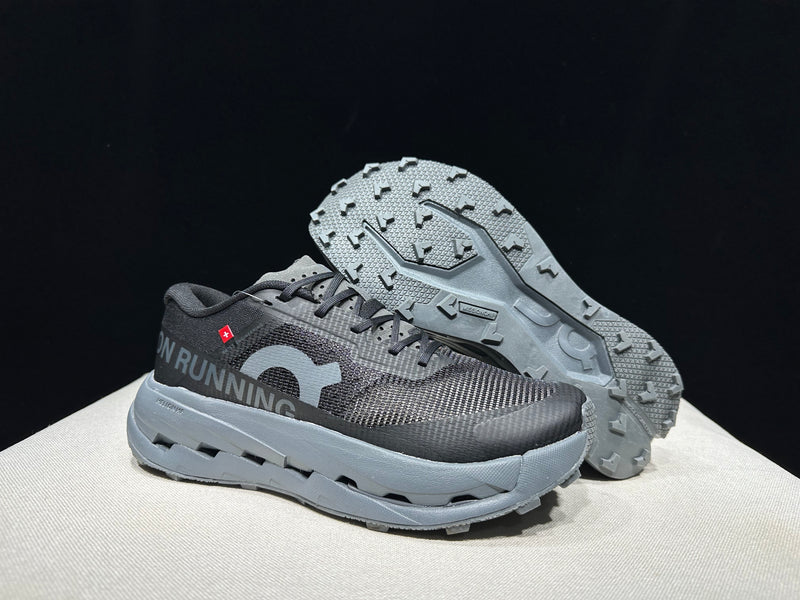 ON CLOUD SHOES PREMIUM 1.1