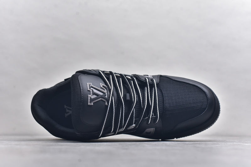 LOUIS VUITTON RUNNERS PREIUM 1.1 SHOES