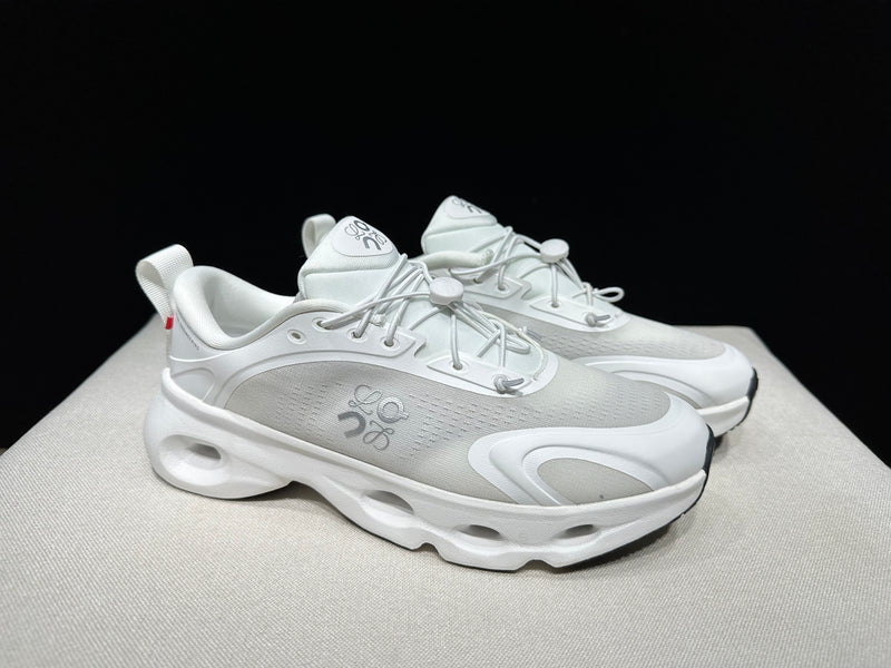ON CLOUD SHOES PREMIUM 1.1