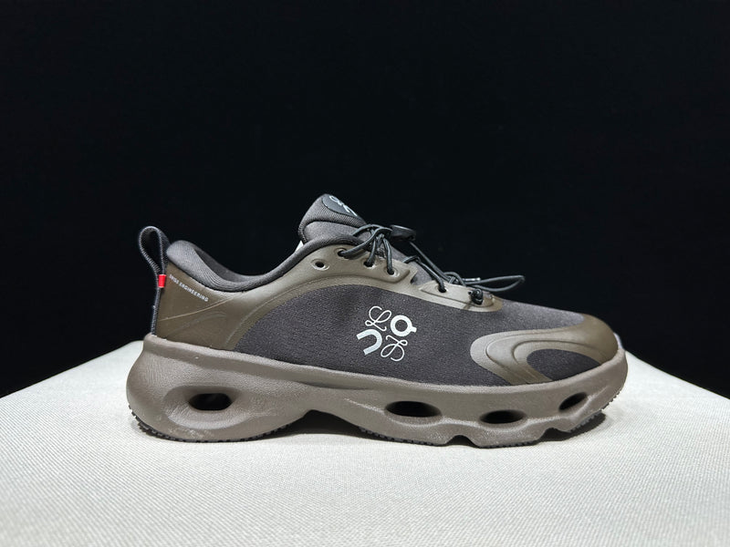 ON CLOUD SHOES PREMIUM 1.1