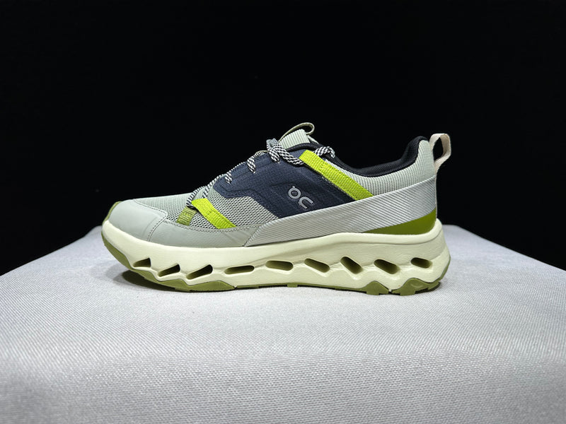 ON CLOUD SHOES PREMIUM 1.1