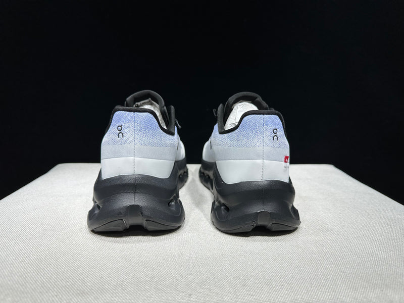 ON CLOUD SHOES PREMIUM 1.1