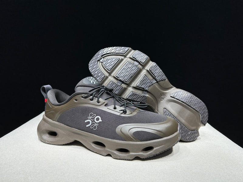 ON CLOUD SHOES PREMIUM 1.1