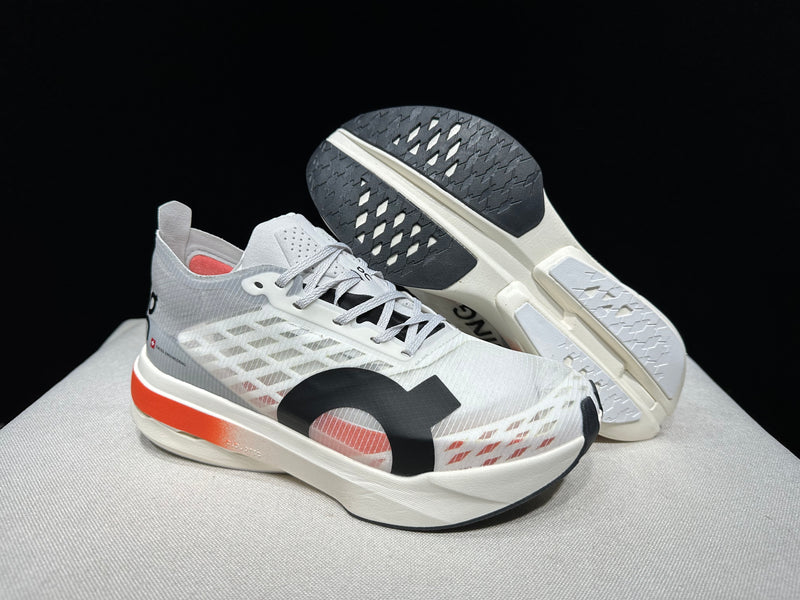 ON CLOUD SHOES PREMIUM 1.1