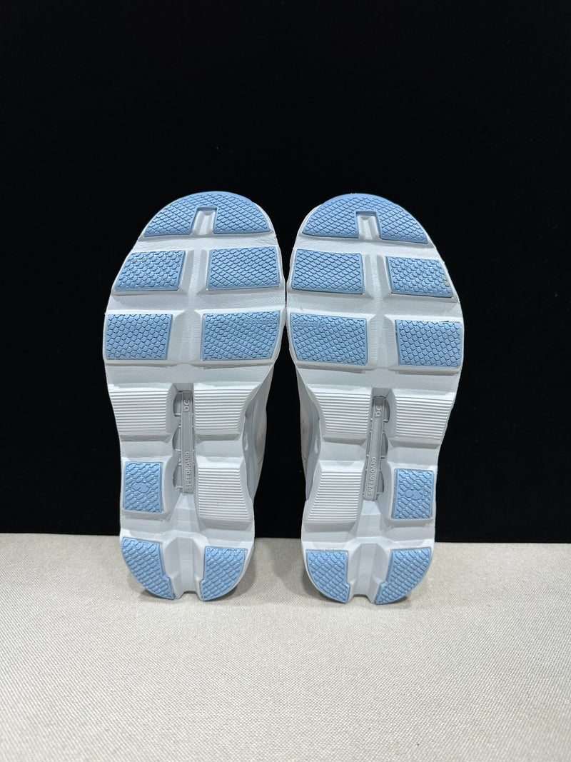 ON CLOUD SHOES PREMIUM 1.1
