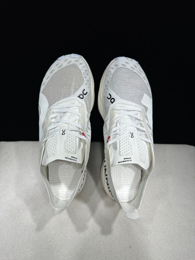 ON CLOUD SHOES PREMIUM 1.1