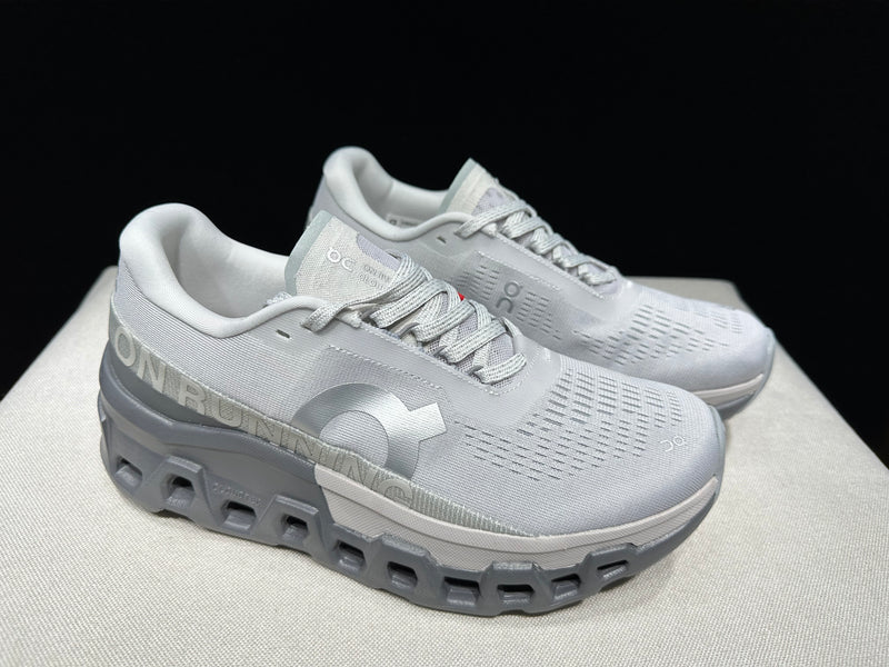 ON CLOUD SHOES PREMIUM 1.1