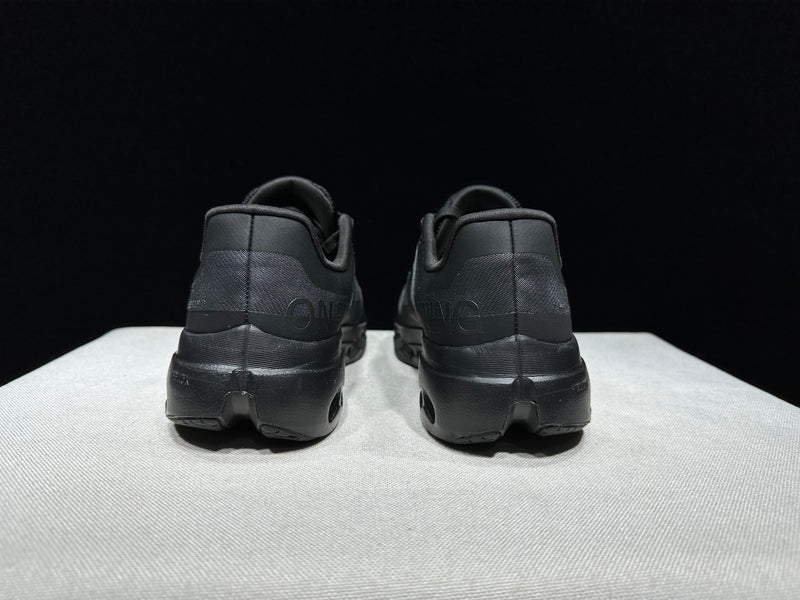 ON CLOUD SHOES PREMIUM 1.1
