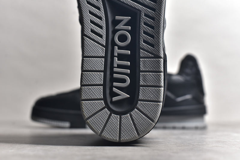 LOUIS VUITTON RUNNERS PREIUM 1.1 SHOES