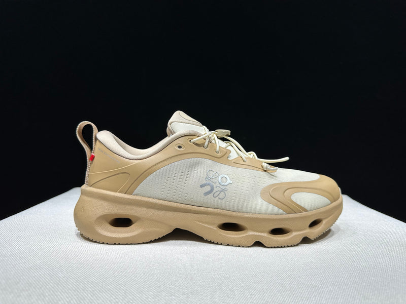 ON CLOUD SHOES PREMIUM 1.1