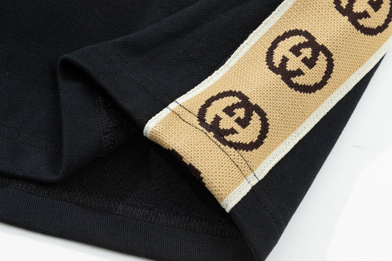 GUCCI T SHIRT  SHORT SET PREMIUM 1.1