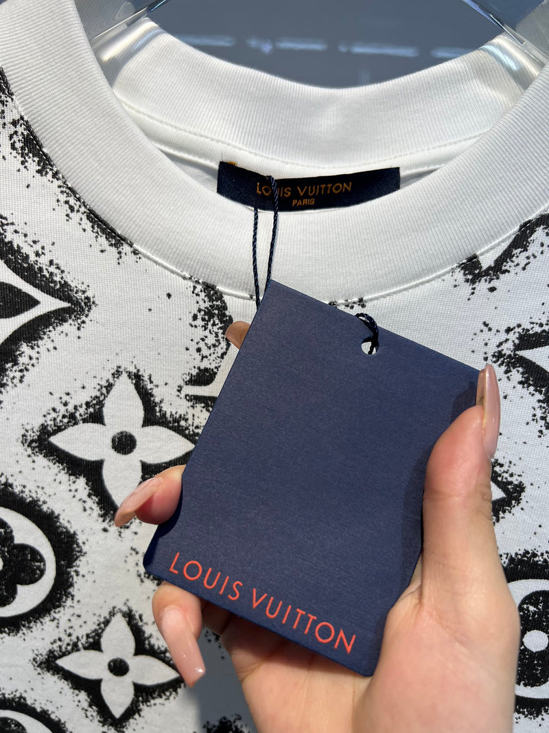 LOUIS VUITTON T SHIRT PREMIUM 1.1