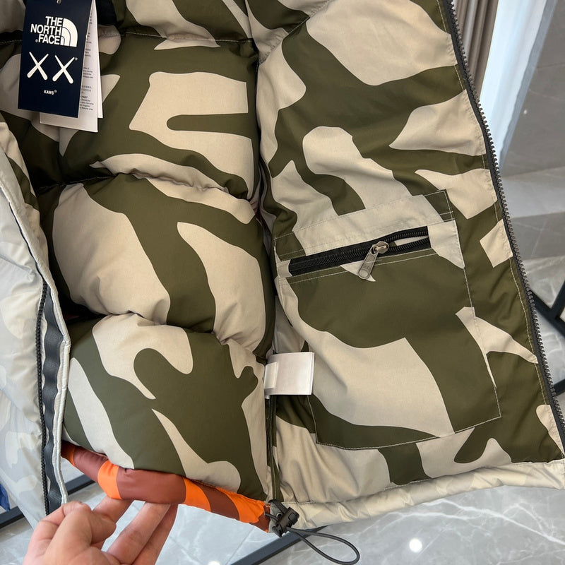 THE NORTH FACE JACKET XX KAWS PREMIUM 1.1