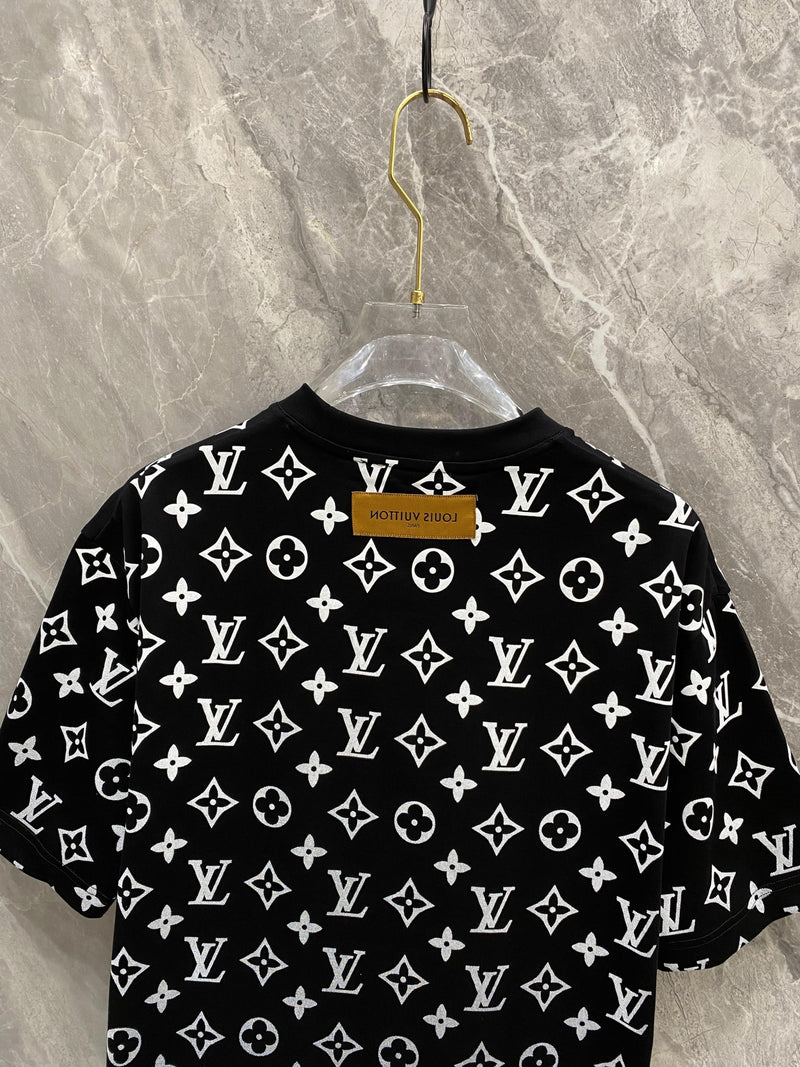 LOUIS VUITTON T SHIRT PREMIUM 1.1