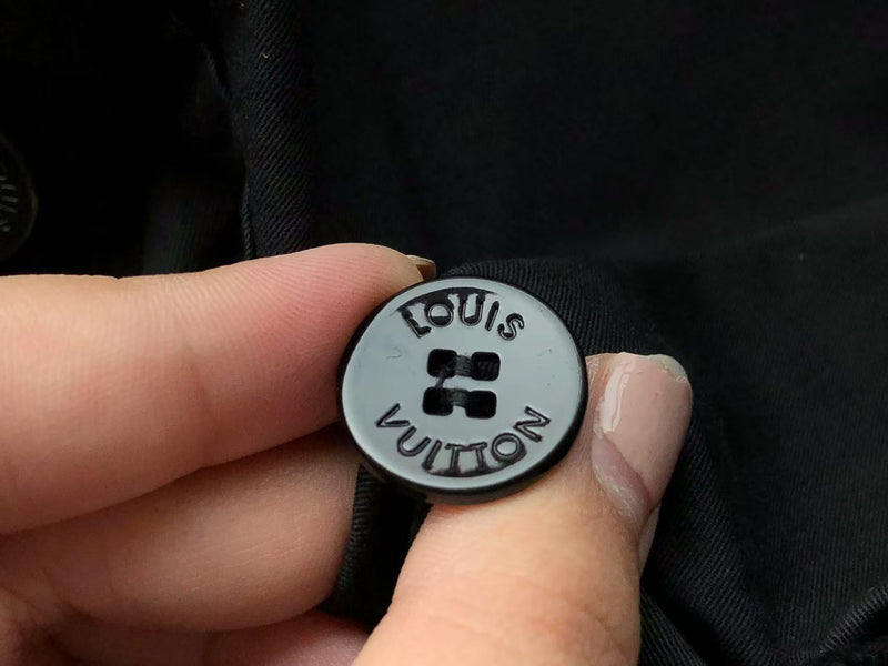 LOUIS VUITTON T-SHIRT 1.1 PREMIUM