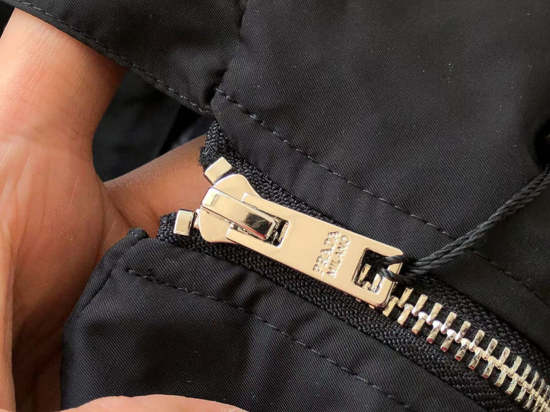 PRADA MILANO WINDBREAKER 1.1 PREMIUM