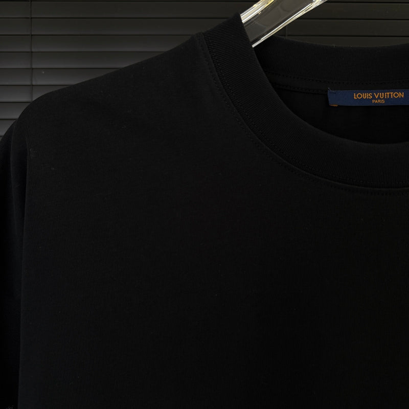 LOUIS VUITTON T-SHIRT PREMIUM 1.1