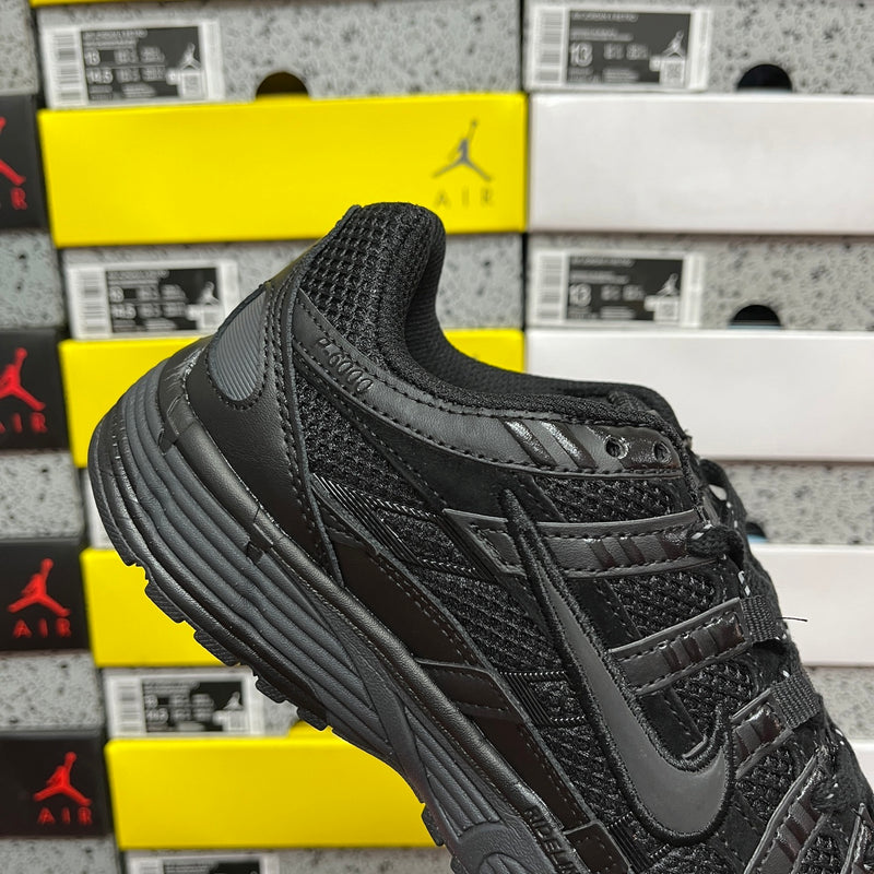 NIKE P-6000 PREMIUM 1.1