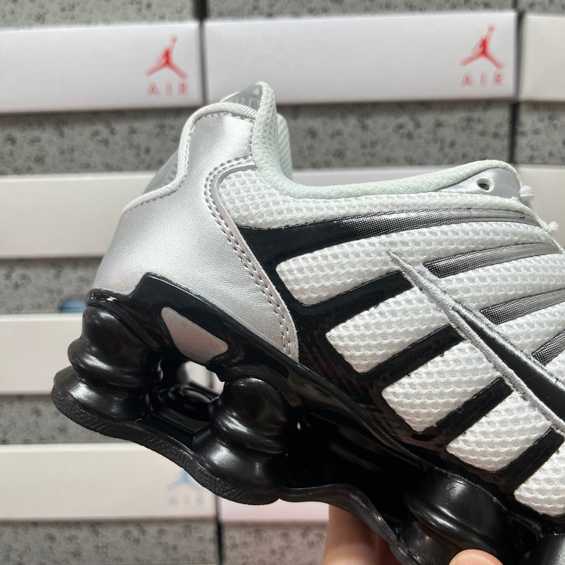 NIKE SHOX 12 MOLAS PREMIUM 1.1